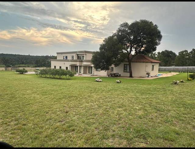 FARM FOR SALE IN GOLF VIEW